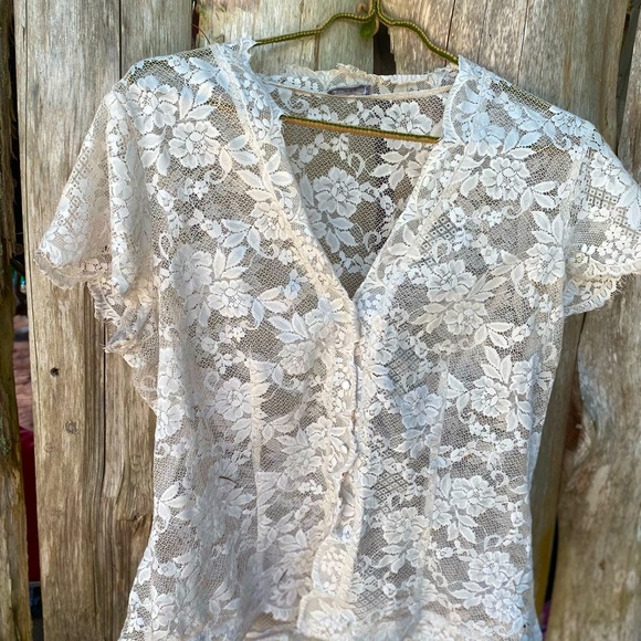 Crème lace Anne Taylor sheer button up boho top music festival summer - Picture 1 of 7